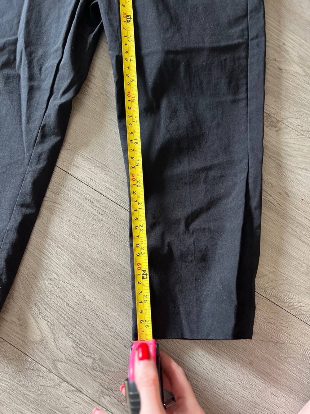 Capris - Picture 6 of 7